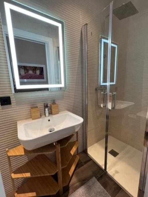 Deluxe Twobedroom Apartment Seville Downtown Buitenkant foto
