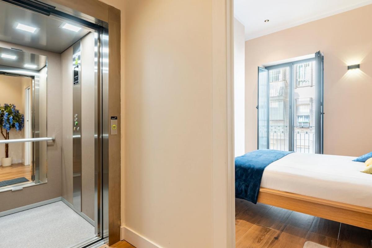 Deluxe Twobedroom Apartment Seville Downtown Buitenkant foto