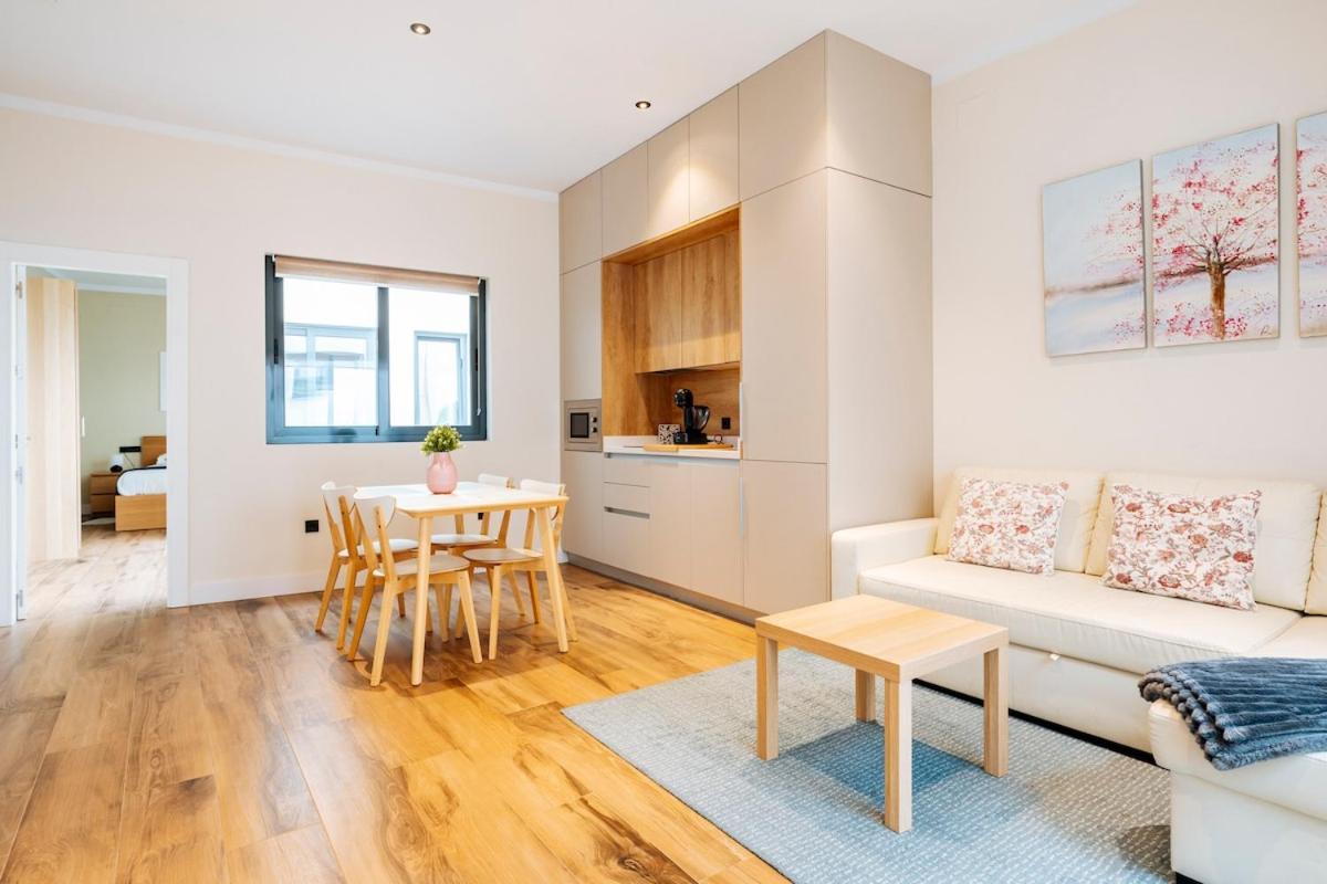 Deluxe Twobedroom Apartment Seville Downtown Buitenkant foto